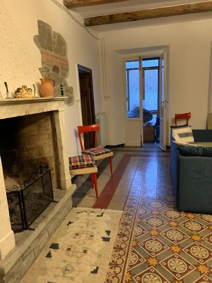 Rovaio Apartment Fivizzano
